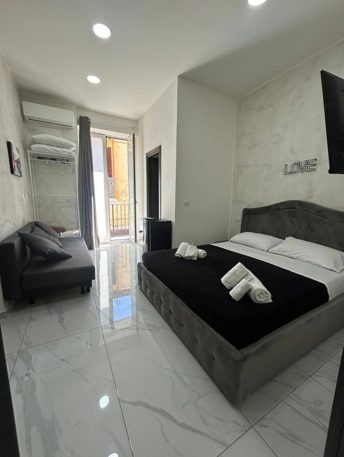 Terrazza Luxury Valentino Apartment Naples Exterior photo